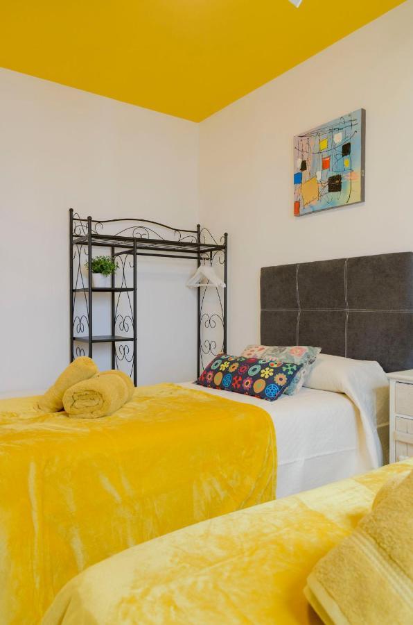 Mezquita Apart. With Free Parking Apartment Cordoba Exterior photo